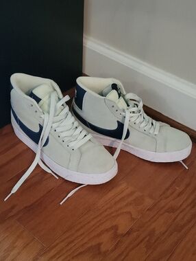 Nike Mint and Navy Women's High-Top Sneaker